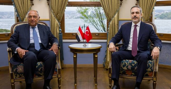 فيدان ..تركيا ومصر متفقتان على وحدة الأراضي الليبية وسيادتها الكاملة