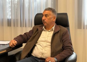 عميد بلدية الكفرة لـ أبعاد: تلقينا بلاغات بوجود حالات مصابة بالإيدز والالتهاب الكبدي بين النازحين من دول الجوار