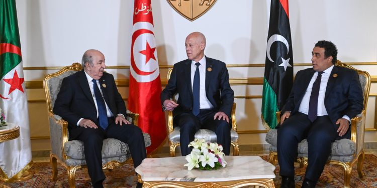 اجتماع تشاوري ثلاثي يشدد على دعم جهود إجراء الانتخابات في ليبيا