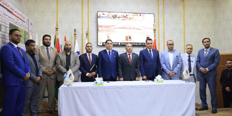 وزارة العمل والتأهيل توقع مذكرة تفاهم مع مجمع عمال مصر