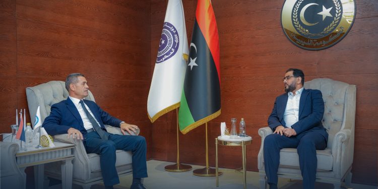 حماد والسايح يبحثان تحقيق تطلعات الشعب بالوصول إلى الانتخابات