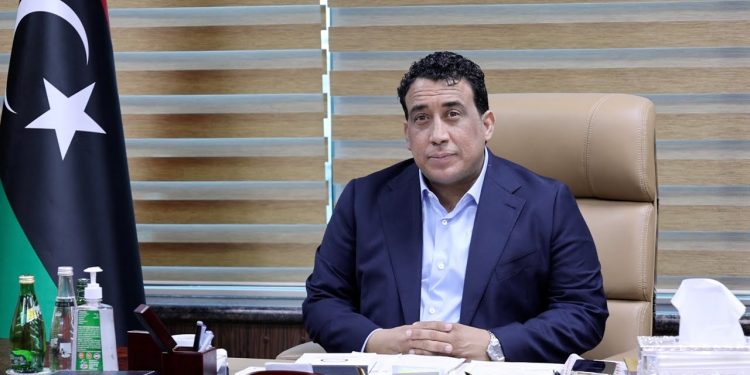 المنفي وشروط إقرار قانون الميزانية.. ماهي؟