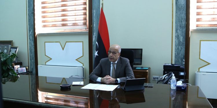بعد إقرار الميزانية ..الكبير يبحث مع سفراء الاتحاد الأوروبي في ليبيا التطورات الاقتصادية واعتماد ميزانية موحدة
