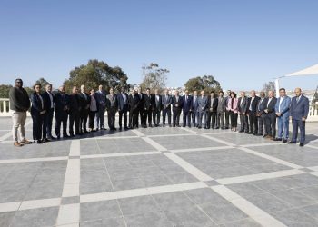 من تونس .. لجنة 5+5 العسكرية تبحث خروج المرتزقة ونزع الألغام