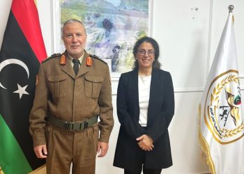 قبيل إحاطتها المرتقبة ..خوري تبحث مع مسؤولين عسكريين وأمنيين تحقيق الاستقرار وتوحيد المؤسسات العسكرية