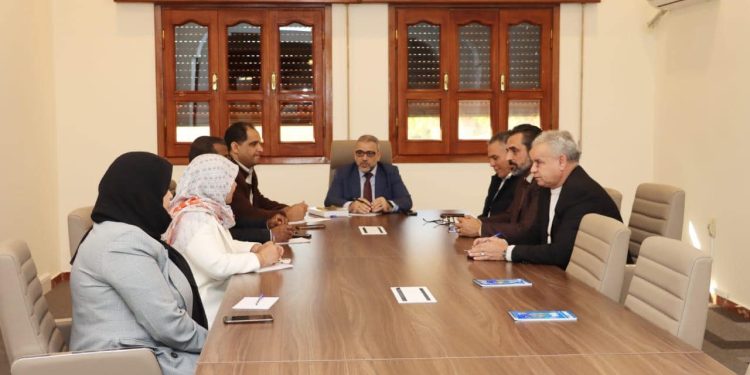 المشري يبحث مع رؤساء اللجان بالمجلس ضرورة إيجاد حكومة موحدة