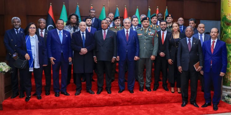 بنغازي ..اجتماع موسع يبحث ملف المصالحة الوطنية وإنهاء الانقسام السياسي