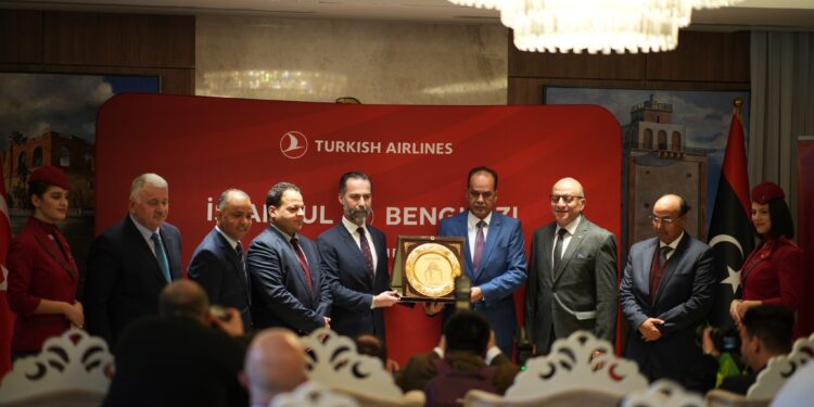 بعد غياب لسنوات ..مطار بنينا يستقبل أولى رحلات الخطوط التركية