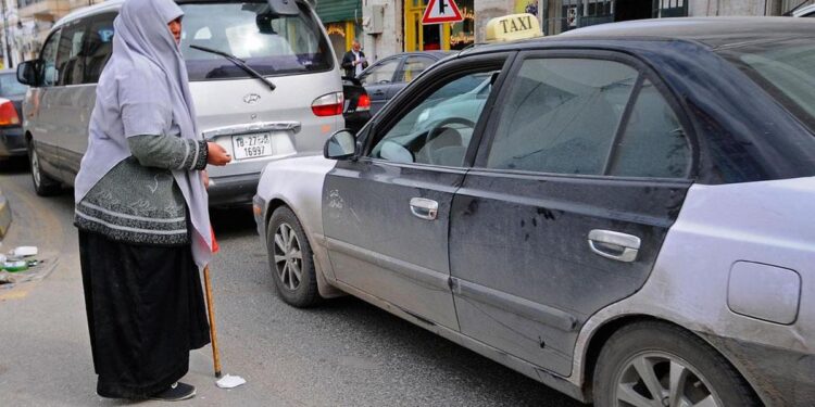 التسول في ليبيا ..أرقام وأسباب