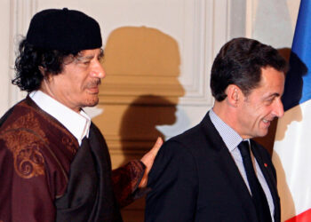 تمويل القذافي لحملة ساركوزي الانتخابية..ملاحقة قانونية