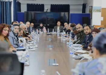 ممثلون عن ائتلافات أحزاب سياسية يبحثون مع البعثة توحيد مؤسسات الدولة وتسريع العملية السياسية