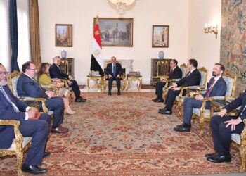 السيسي ومسعد بولس يبديان حرصهما توافق الليبيين على حكومة موحدة تحظى بالمصداقية