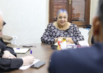 البعثة تبحث مع لجنة مشتركة بين مجلسي النواب والدولة الشروع في العملية السياسية