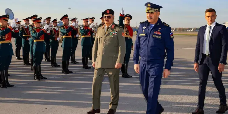 روسيا تواصل تعزيز نفوذها شرق ليبيا