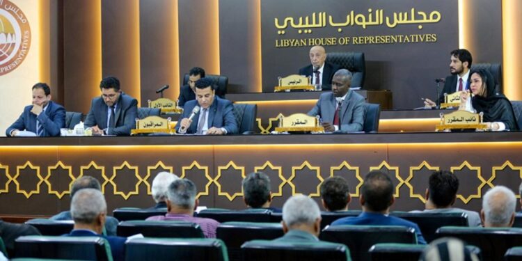 “ضريبة السلع”..مناكفات بين مسؤولي هرم البرلمان