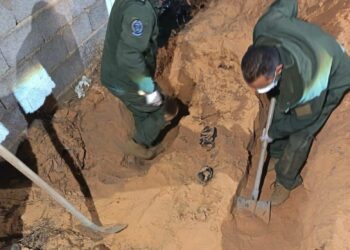 انتشال جثمانين من مقبرة جماعية في أبوسليم يعيد فتح ملف الانتهاكات الأمنية في طرابلس