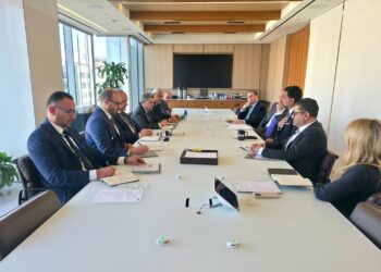 مصرف ليبيا المركزي يعزز شراكته مع بنك نوميسما لضمان استمرار توريد العملات الأجنبية ودعم الاستقرار النقدي