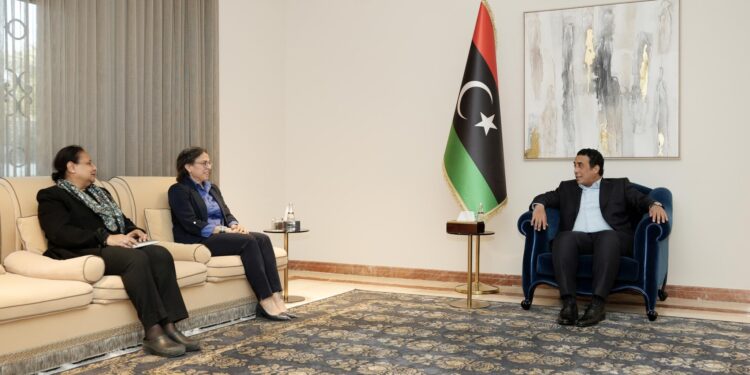 المنفي يؤكد دعم الجهود الأممية ويشدد على مرجعية المسار الدستوري لإجراء الانتخابات