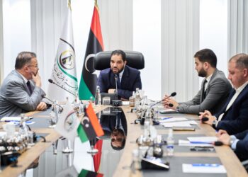 بعد تقرير لجنة خبراء مجلس الأمن.. هيئة الرقابة الإدارية تناقش آليات تدفّق عوائد الصّادرات والواردات النفطية