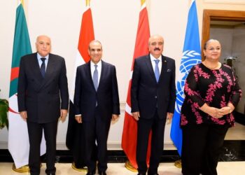 القاهرة.. وزراء خارجية مصر والجزائر وتونس يبحثون مع هانا تيتيه مستجدات المشهد الليبي