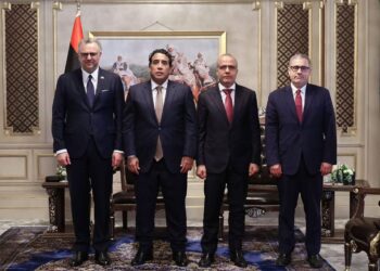 المنفي يؤكد لبولس: نجاح التسوية السياسية يتطلب حواراً مباشراً لا على ترتيبات مؤقتة