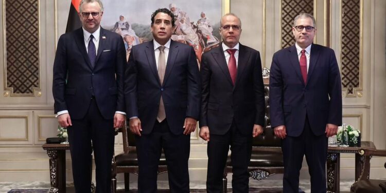 المنفي يؤكد لبولس: نجاح التسوية السياسية يتطلب حواراً مباشراً لا على ترتيبات مؤقتة