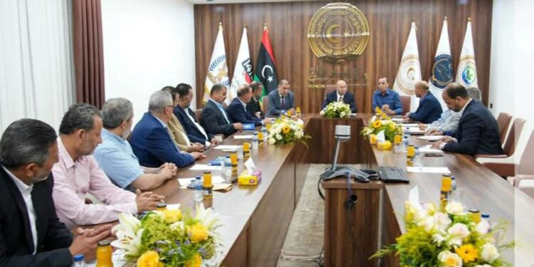 تشكيل لجنة عاجلة لمعالجة انقطاعات الكهرباء ومحطة جنوب طرابلس تدخل الخدمة قريباً بنسبة إنجاز 98%