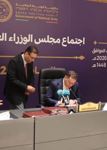الدبيبة يُلمّح لـ”صفقة بولس” ويرهن الشراكة مع حفتر بالدولة المدنية ورفض القوة