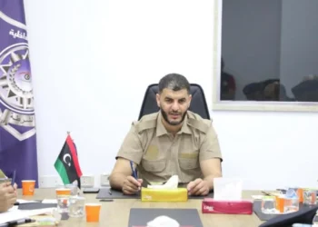 “عجز حكومي أمام السلاح”.. الطرابلسي يقرّ بوقوف أجهزة أمنية وعسكرية وراء تهريب الوقود
