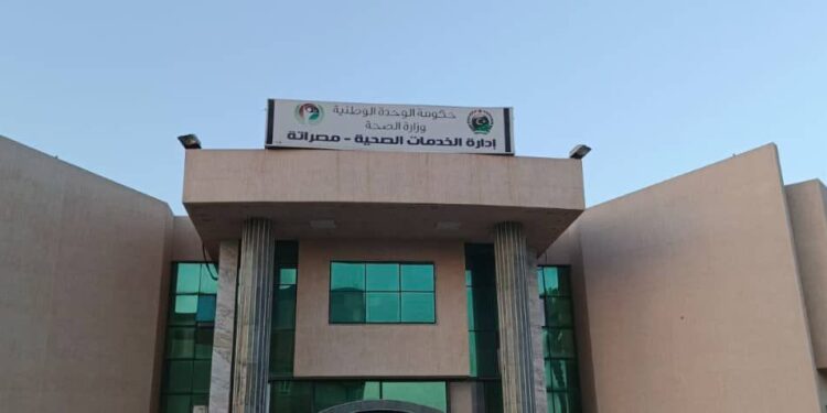 نتيجة انقطاعات الكهرباء.. تحذير من تلف التطعيمات بمصراتة وأزمة حفظ جثامين بسوسة