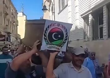 جنازة رمزية بطرابلس.. هل لفظ قطاعنا الصحي آخر أنفاسه؟