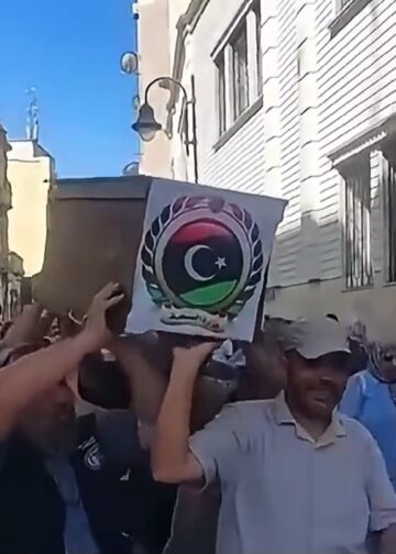 جنازة رمزية بطرابلس.. هل لفظ قطاعنا الصحي آخر أنفاسه؟