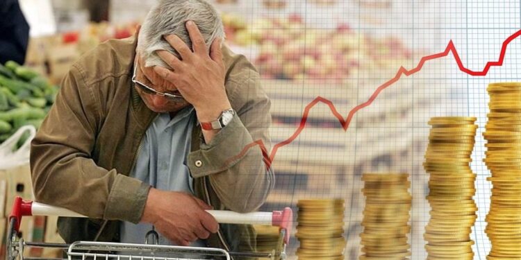الحكومات تُنفق والمواطن يُسدد الفاتورة.. معادلة تكشفها معدلات التضخم