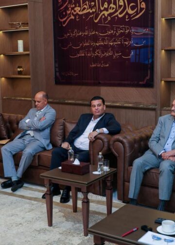 ممثلا البرلمان بـ(4+4): ينبغي تطبيق اتفاق اللجنة وعدم تعطيله