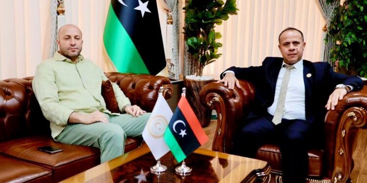 بعد إعلان الإضراب العام.. «القريو» و«بن غلبون» يناقشان رؤية لتجاوز تعثر القطاع التعليمي