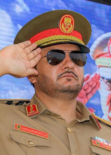 صحيفة إيطالية: صدام حفتر يلتقي نتنياهو سرًّا بالإمارات