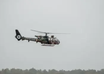 جون أفريك: حفتر تسلم 4 مروحيات عسكرية فرنسية بوساطة من روسيا