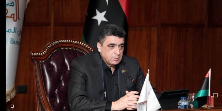 شكشك وممثلو المصرف المركزي يبحثون مراجعة القوائم المالية للمصارف التجارية