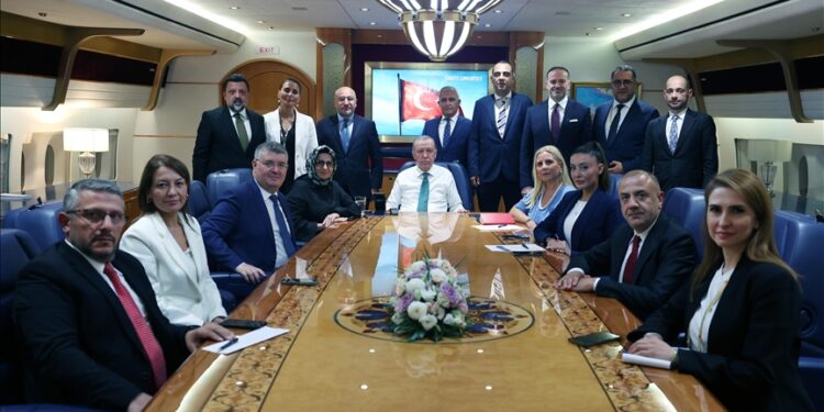 أردوغان: نتوقع أن تصادق “إدارة بنغازي” على اتفاقية تحديد الصلاحية البحرية بالمتوسط