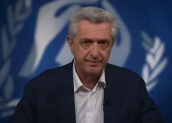 غراندي: نقص التمويل يدفع اللاجئين لعبور ليبيا نحو أوروبا