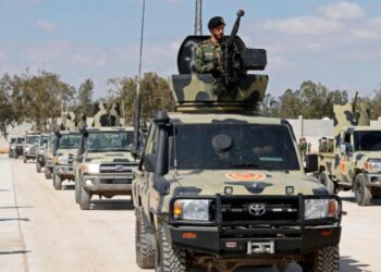 وفق الاتفاق الأمني ..قوات تابعة لوزارة الدفاع تغادر حدود طرابلس الكبرى