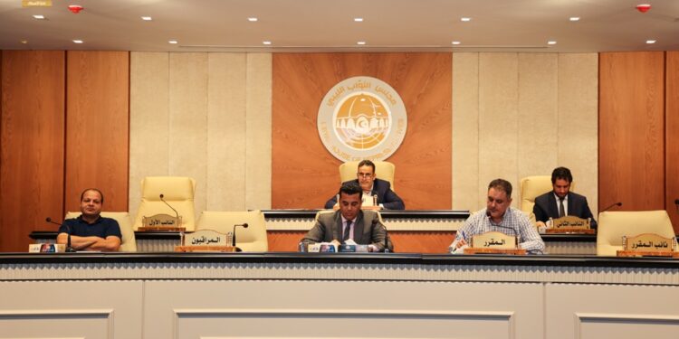 مجلس النواب يصوت على تأجيل مناقشة نظام عمله وانتخاب رئاسته للجلسة المقبلة