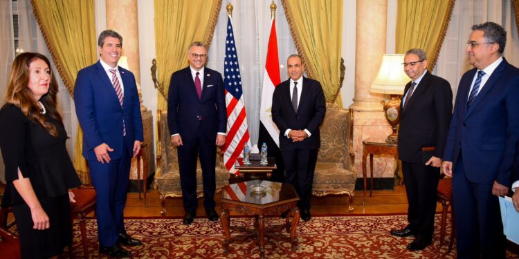 مصر تشدد على وحدة ليبيا ومسار انتخابي متزامن وخروج القوات الأجنبية