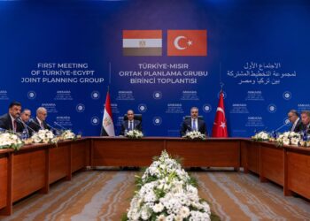 القاهرة وأنقرة.. دعم الجهود الدولية وخارطة الطريق الأممية لإنهاء الأزمة في ليبيا