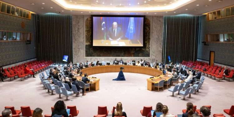 الجنائية الدولية تعرض إحاطتها حول مستجدات الملف الليبي ومجلس الأمن يصوت على تمديد تفويض تفتيش السفن قبالة السواحل البلاد