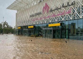 بسبب السيول الجارفة جراء الأمطار ..إجراءات استثنائية بالمناطق المتضررة