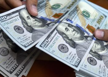 حسني بي  لـ أبعاد: سحب العملة المطبوعة في روسيا أظهر زيادة 10 مليارات دينار عن المعلن