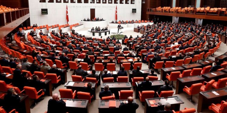 اعتبارا من 2 يناير.. تمديد انتشار القوات التركية في ليبيا لعامين إضافيين