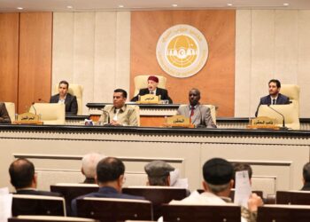 مشروع قانون زيادة مرتبات منتسبي القوات المسلحة..إقرار من البرلمان ورفض من مجلس الدولة